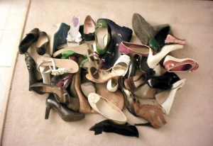 pile-of-shoes2